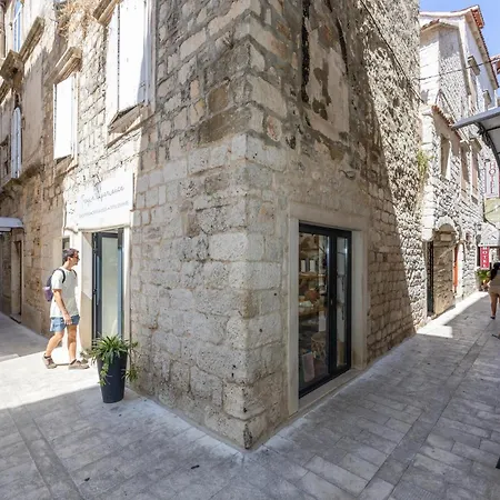 Awesome In With Wifi Trogir