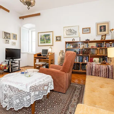 Awesome In With Wifi Trogir
