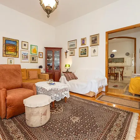 Awesome In With Wifi * Trogir