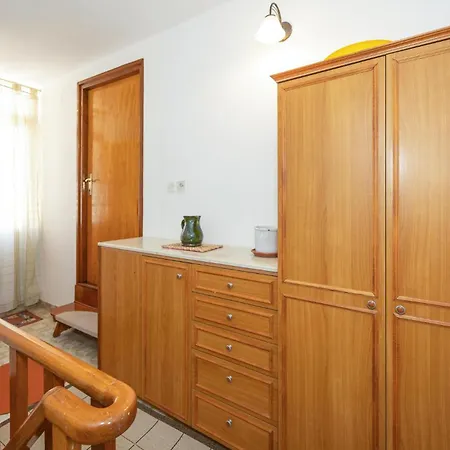 Awesome In With Wifi Holiday home