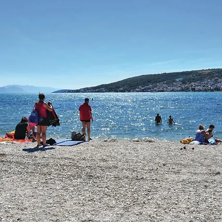 Ferienhaus Awesome In With Wifi Trogir