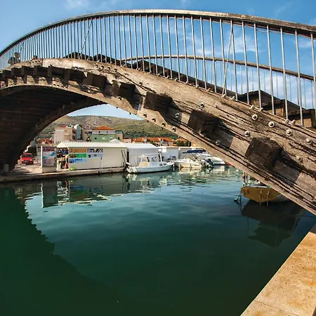 Awesome In With Wifi Trogir